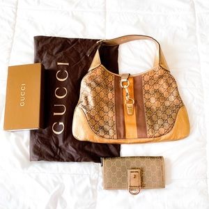 Gucci - Gold Saddlebag and Wallet Set